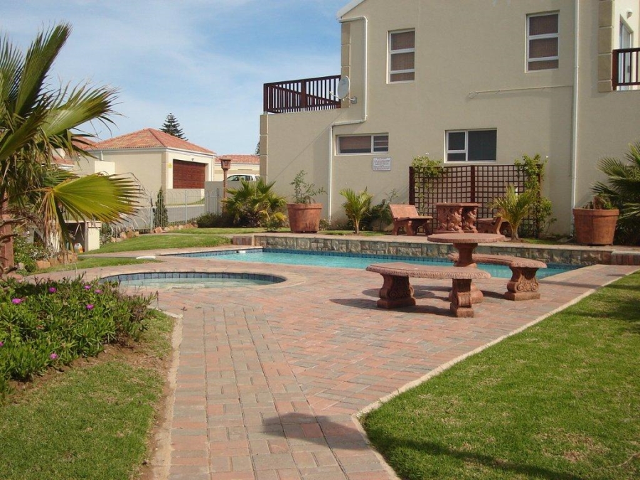 2 Bedroom Property for Sale in West Bank Eastern Cape